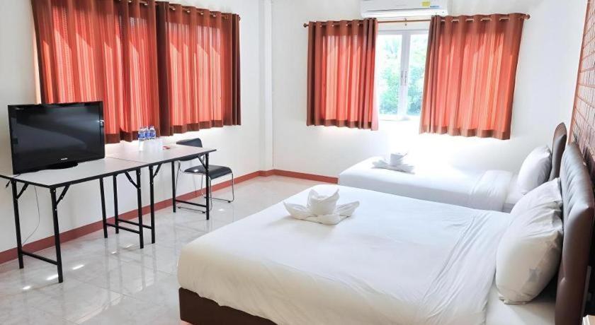 Bussarakam Place Hotel Chanthaburi Eksteriør bilde