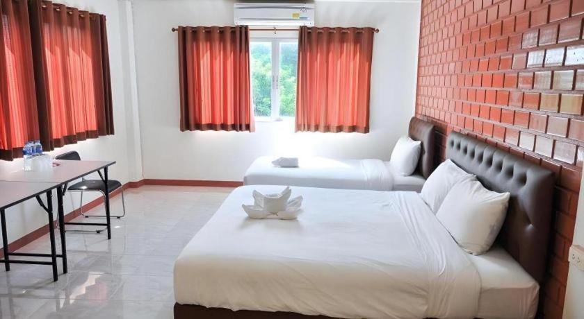 Bussarakam Place Hotel Chanthaburi Eksteriør bilde