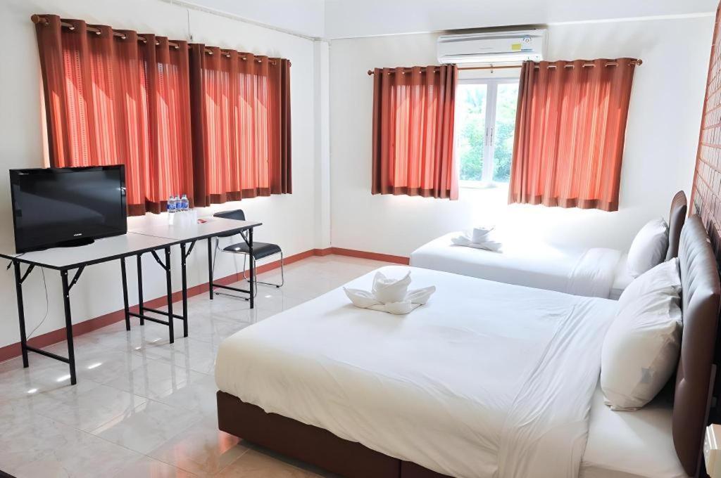 Bussarakam Place Hotel Chanthaburi Eksteriør bilde